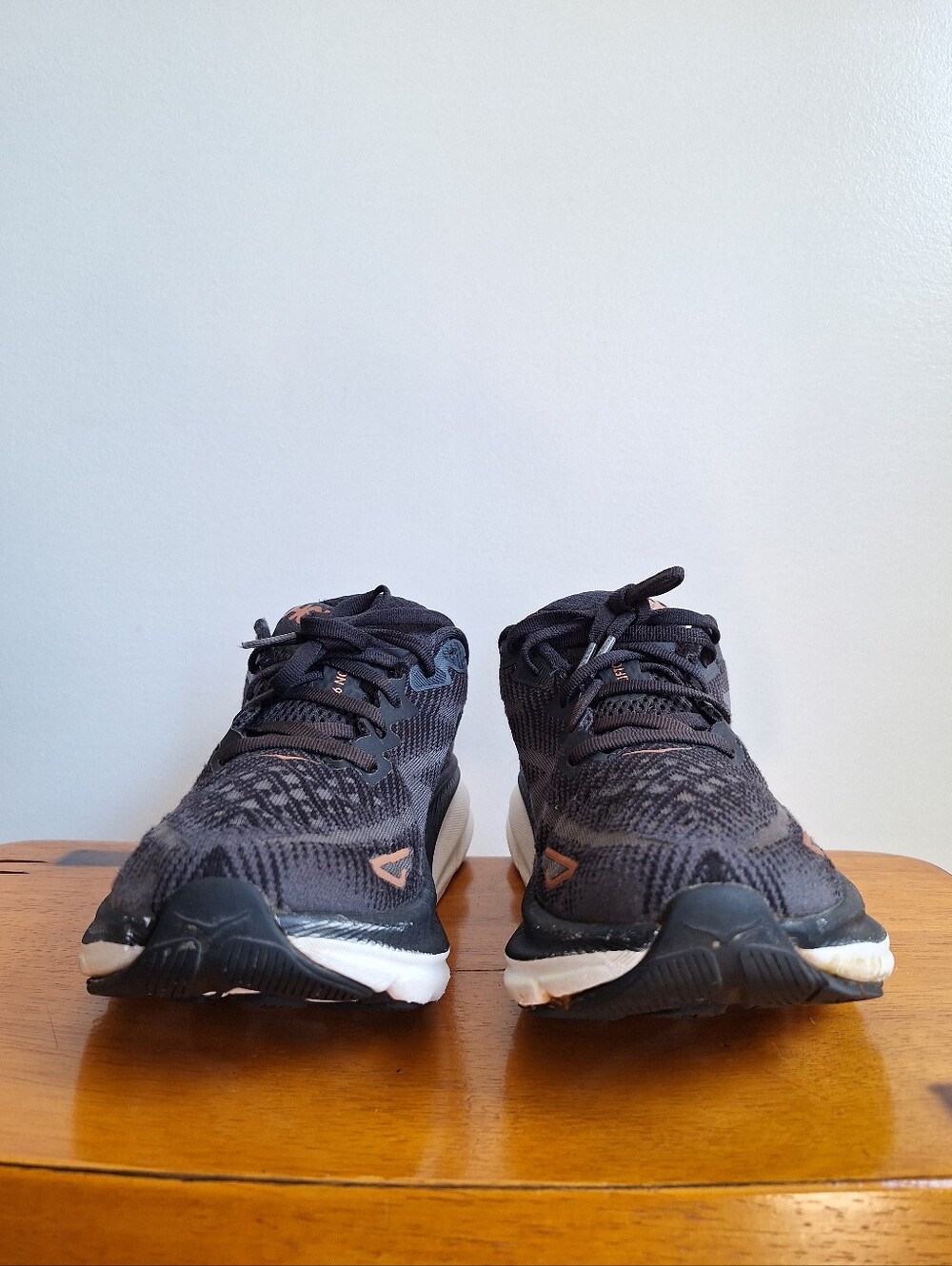 Hoka Clifton 9  Black/Rose Gold  Women's Size 7.5B - Picture 3 of 16
